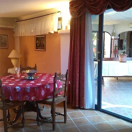 L'oasi Di Bed & Breakfast *